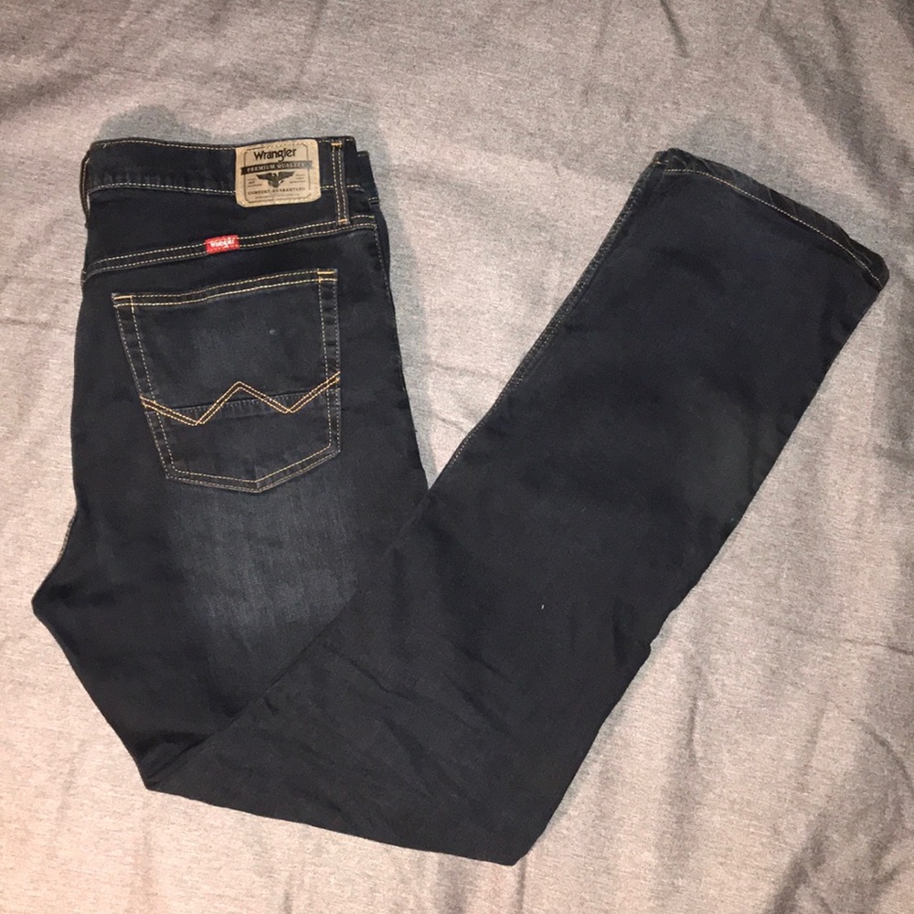 Mens Wrangler Slim Straight 33x32 Jeans